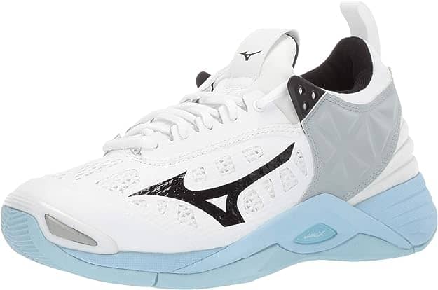 Best Pickleball Shoes for Women: Comfort & Performance on the Court